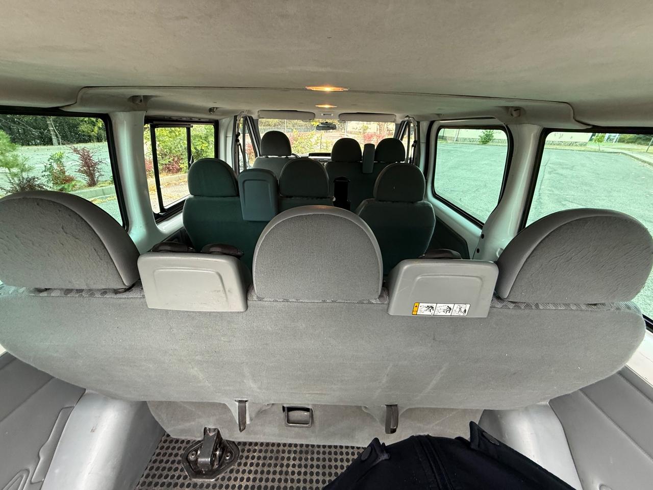 Ford Transit 9 posti