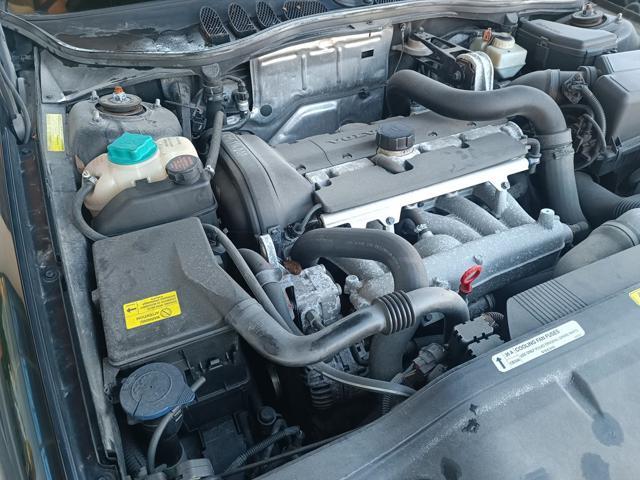 VOLVO C70 2.4i turbo 20V cat LPT Cabrio Sport