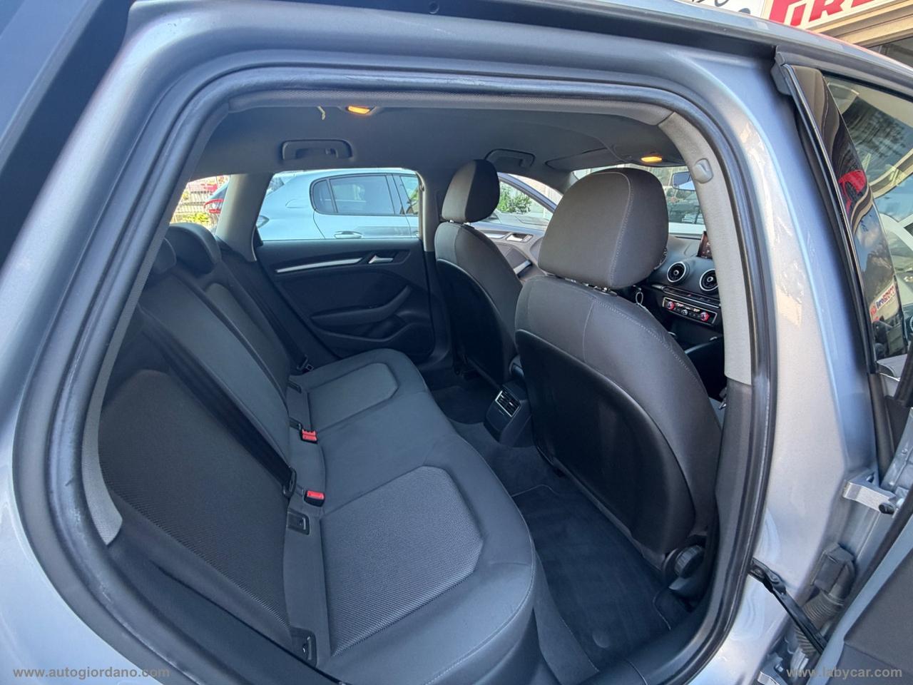 AUDI A3 SPB 1.6 TDI 116CV Design