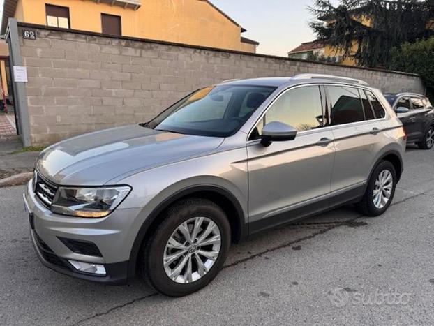 VOLKSWAGEN Tiguan 1.4 TSI Business BlueMotion Te