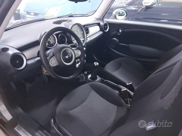 Mini Cooper 1.6 d unico prop 2010