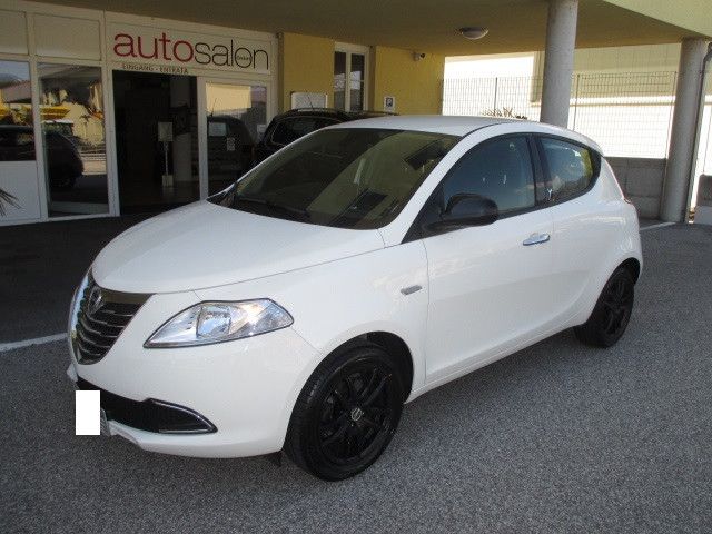 Lancia Ypsilon 1.2 Benz.5 porte S&amp;S Gold &quot;OK NEOPATENTATI&quot;