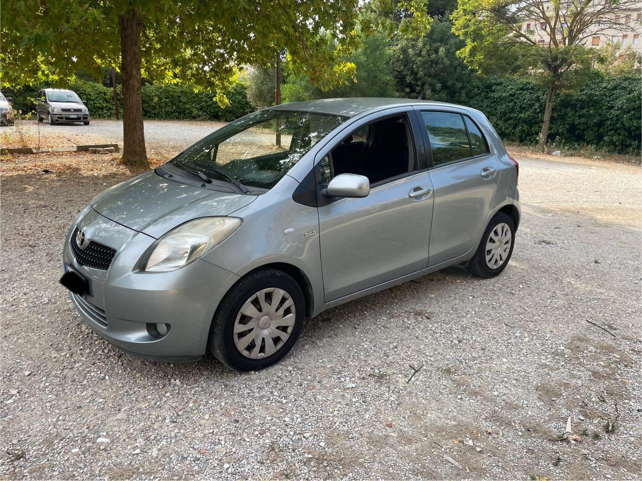 Toyota Yaris 1.4 D-4D 5 porte Sol