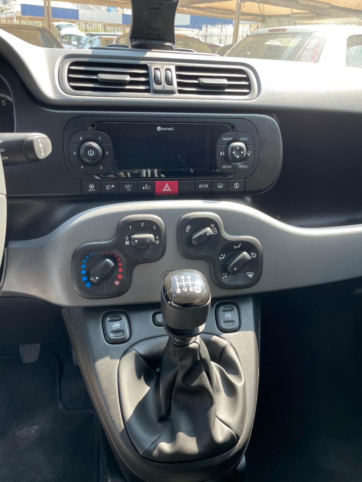 FIAT NEW PANDA 1,0 BENZ.