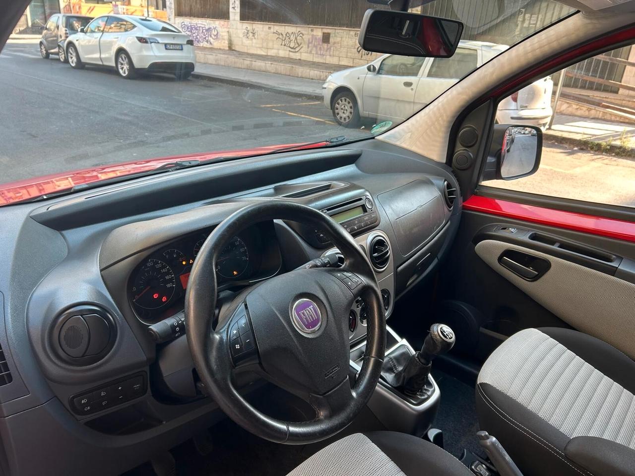 Fiat Qubo 1.3 MJT 75 CV Trekking