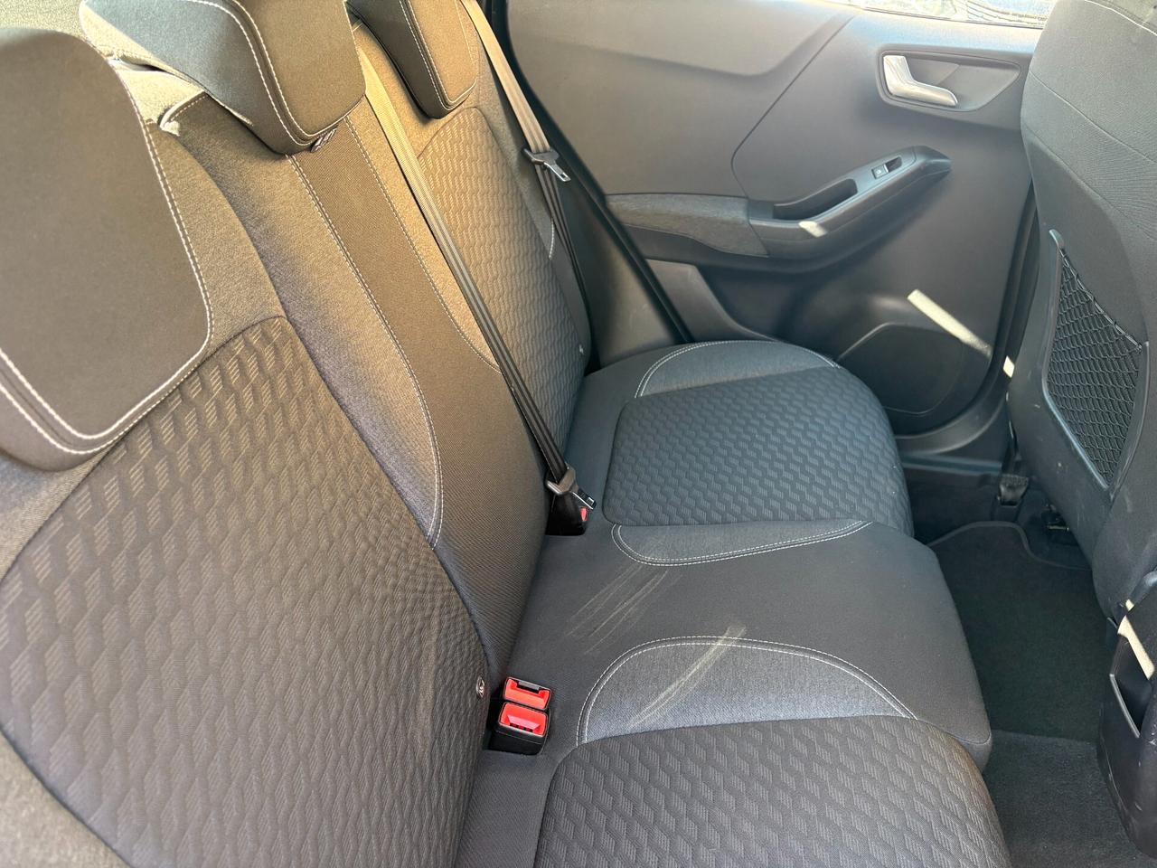 Ford Puma 1.0 EcoBoost Hybrid 125 CV S&S aut. Titanium