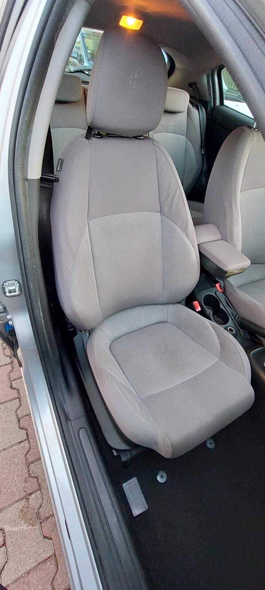 GIULIETTA 1,6 DIESEL 105 CV X NEOPATENTATI TELEFONO LEGA SENSORI FULL IMPECCABILE