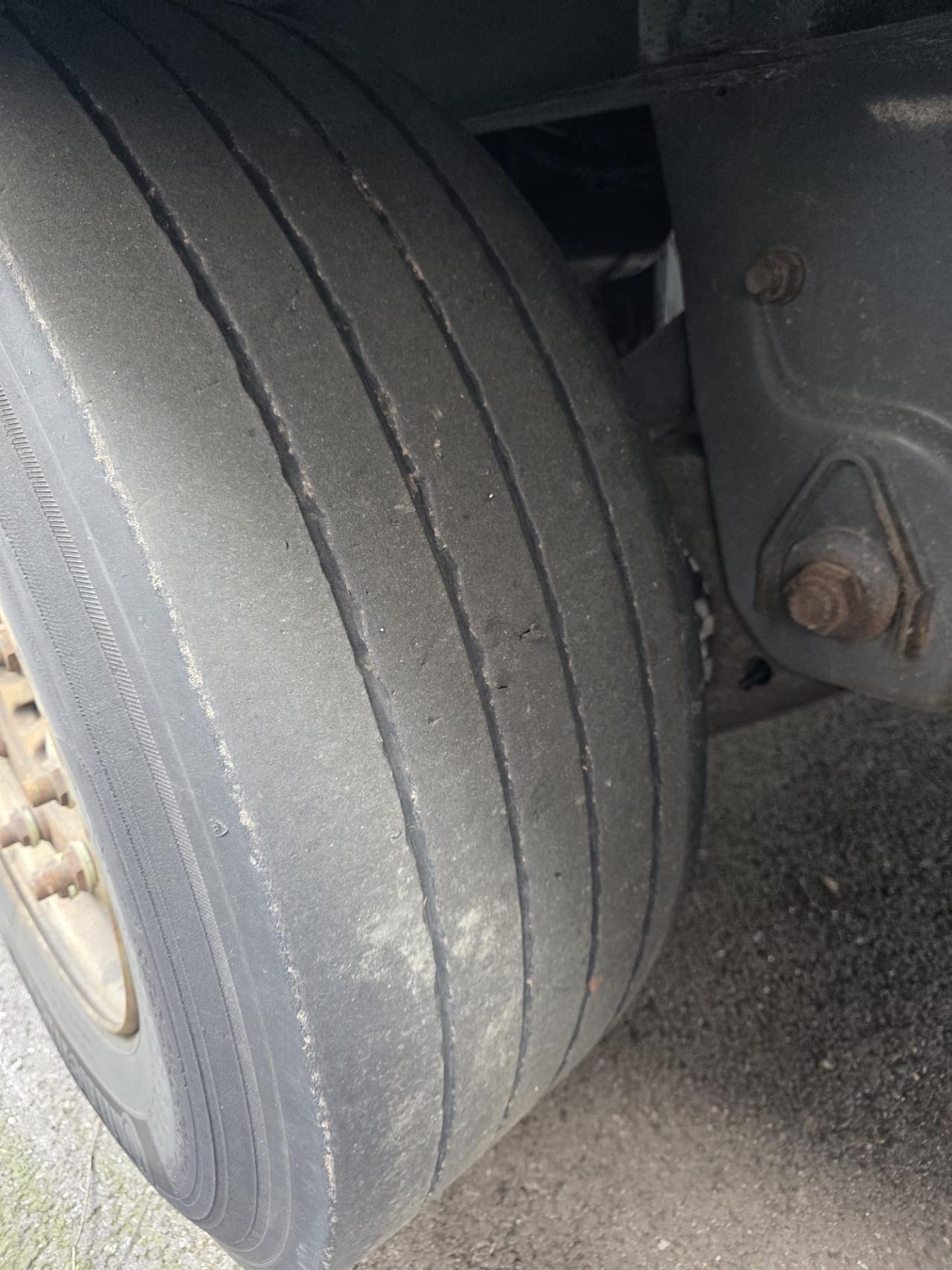 SEMIRIMORCHIO FRIGO LAMBERET 2015 (ATP FRC 05/2027)