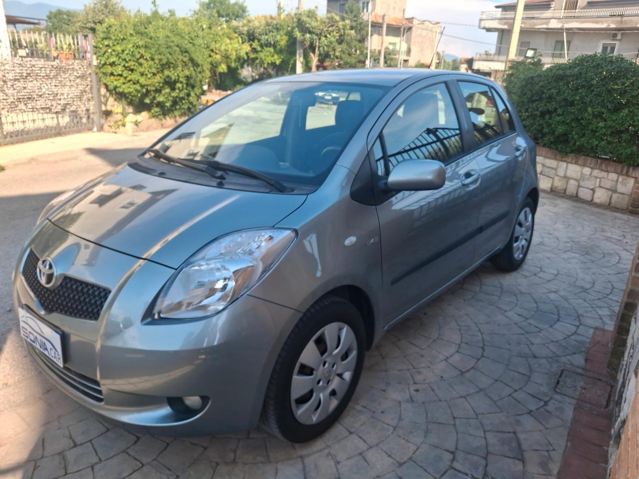Toyota Yaris 1.4 D-4D 5 porte neopatentati