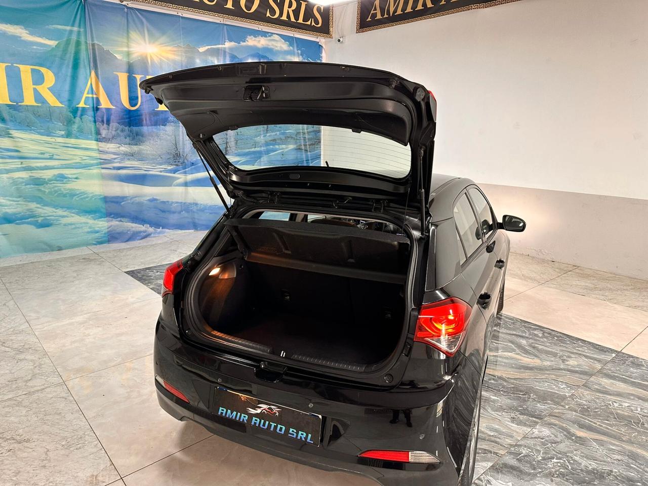 Hyundai i20 1.1 CRDi 12V 5P STYLE