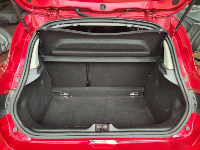 RENAULT Clio 1.2 BENZINA 5 Porte ( GARANZIA )