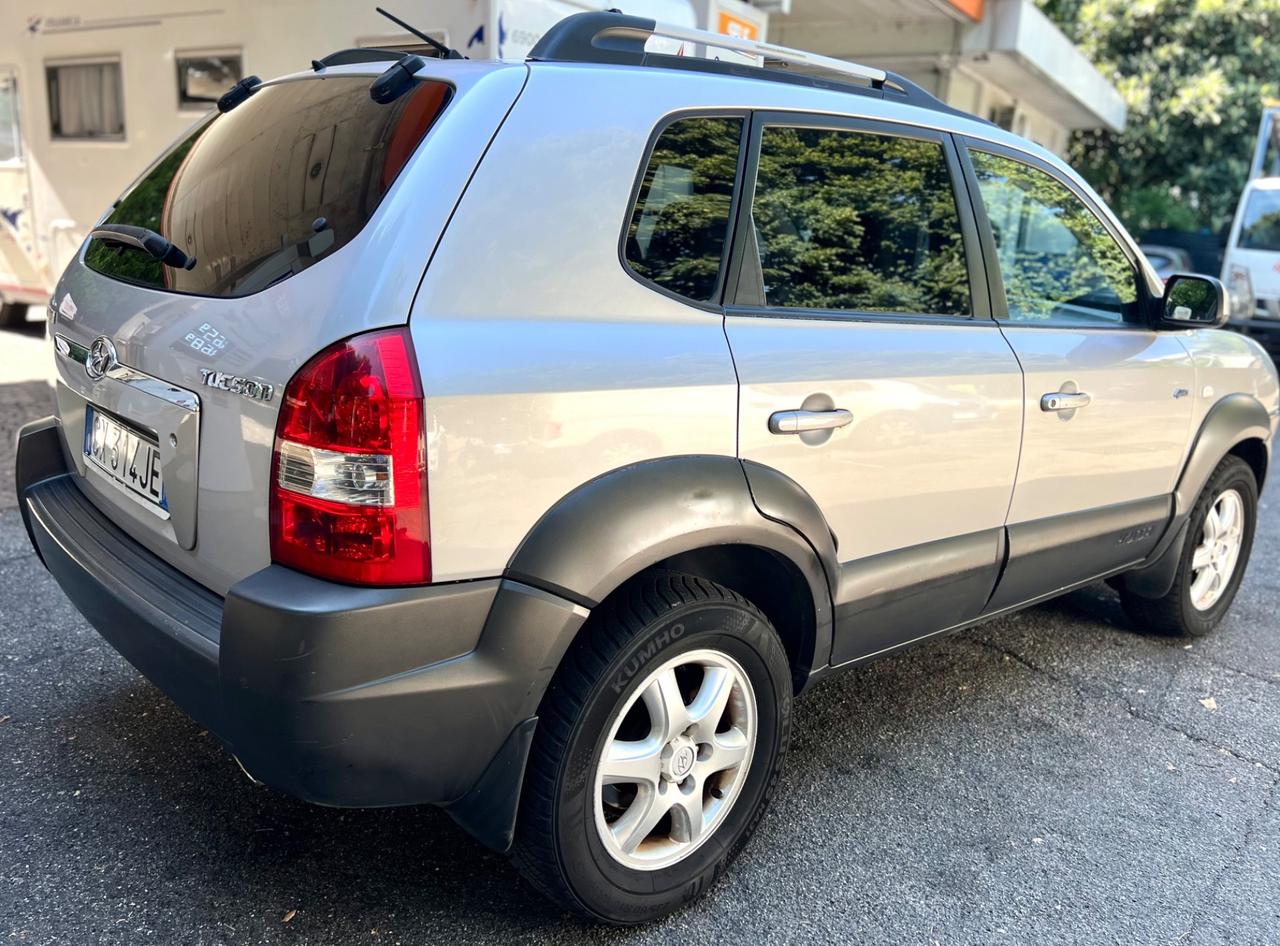 Hyundai Tucson 2.0 benzina 4x4 ok neopatentati