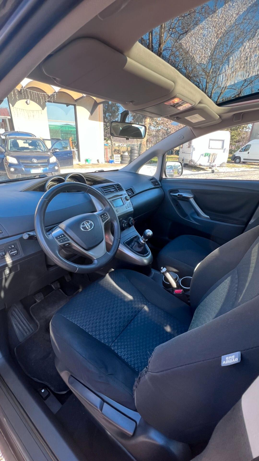 Toyota Verso 1.6 Sol