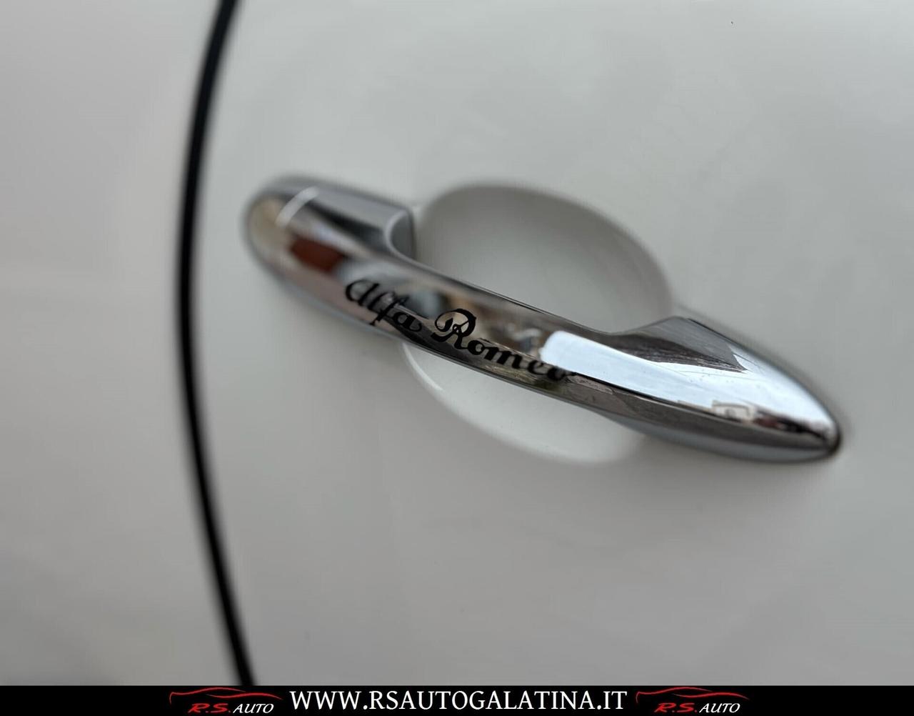Alfa Romeo Mito 1.4 G.P.L Sport - SI NEOPATENTATI