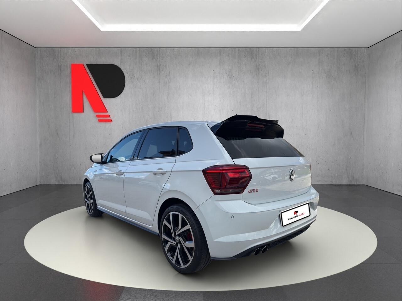 Volkswagen Polo 2.0 TSI DSG GTI BlueMotion Technology