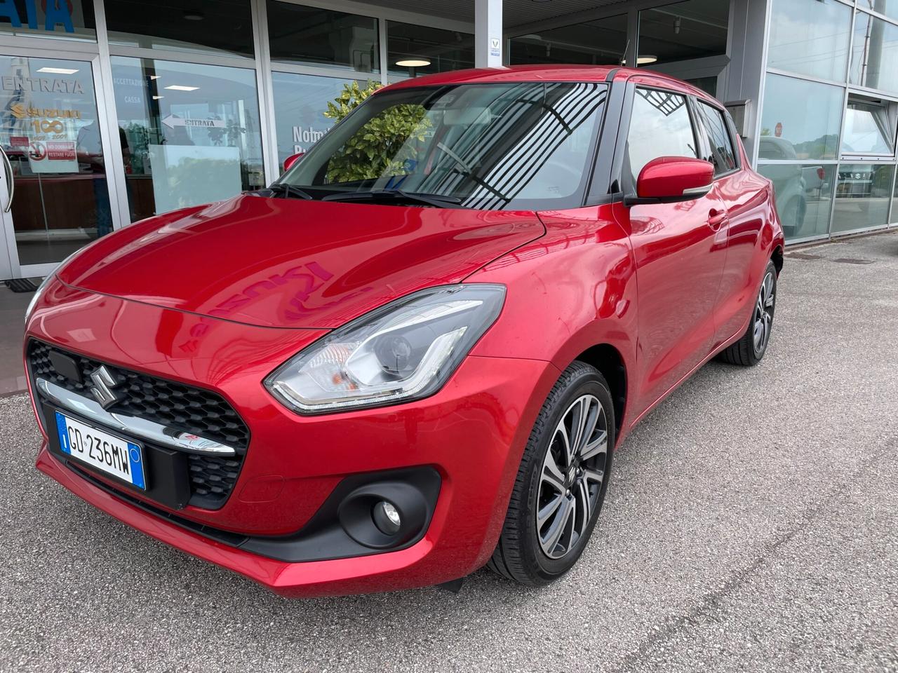 Suzuki Swift 1.2 Hybrid CVT Top OK PER NEOPATENTATI