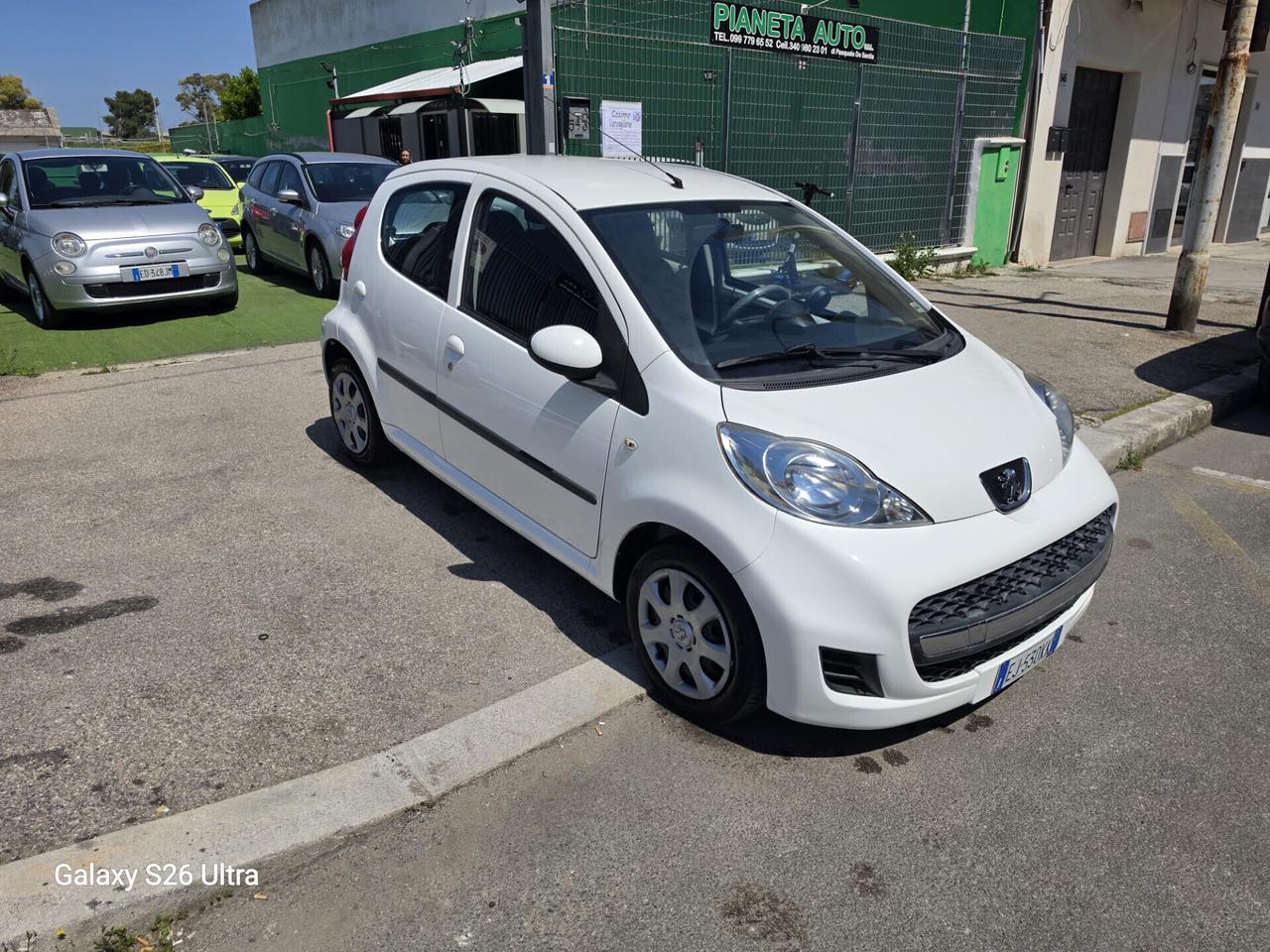 Peugeot 107 1.0 BENZINA - 5 PORTE - ANNO 2011
