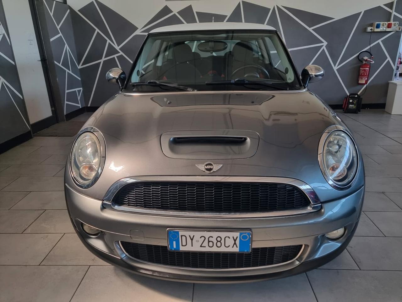 Mini 1.6 16V Cooper S