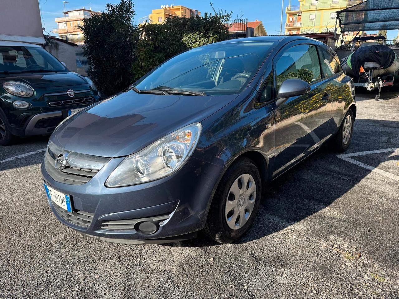 Opel Corsa 1.2 benzina 3 porte