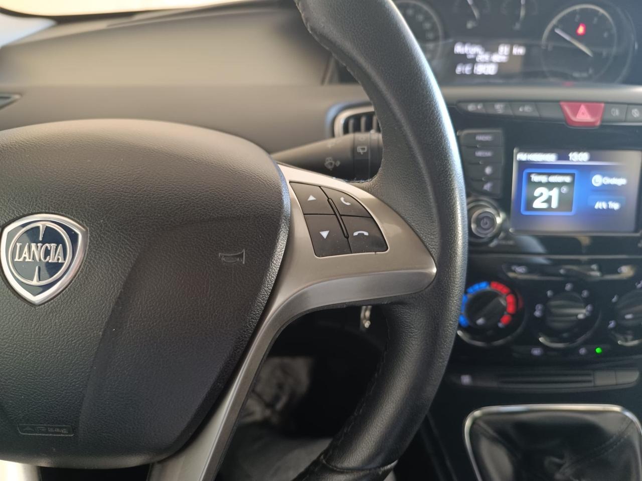 Lancia Ypsilon 1.3 MJT 16V 95 CV 5 porte S&S Gold