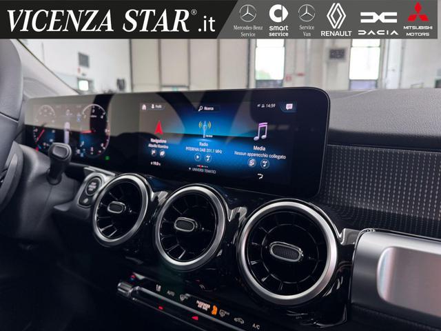 MERCEDES-BENZ GLB 180 d SPORT