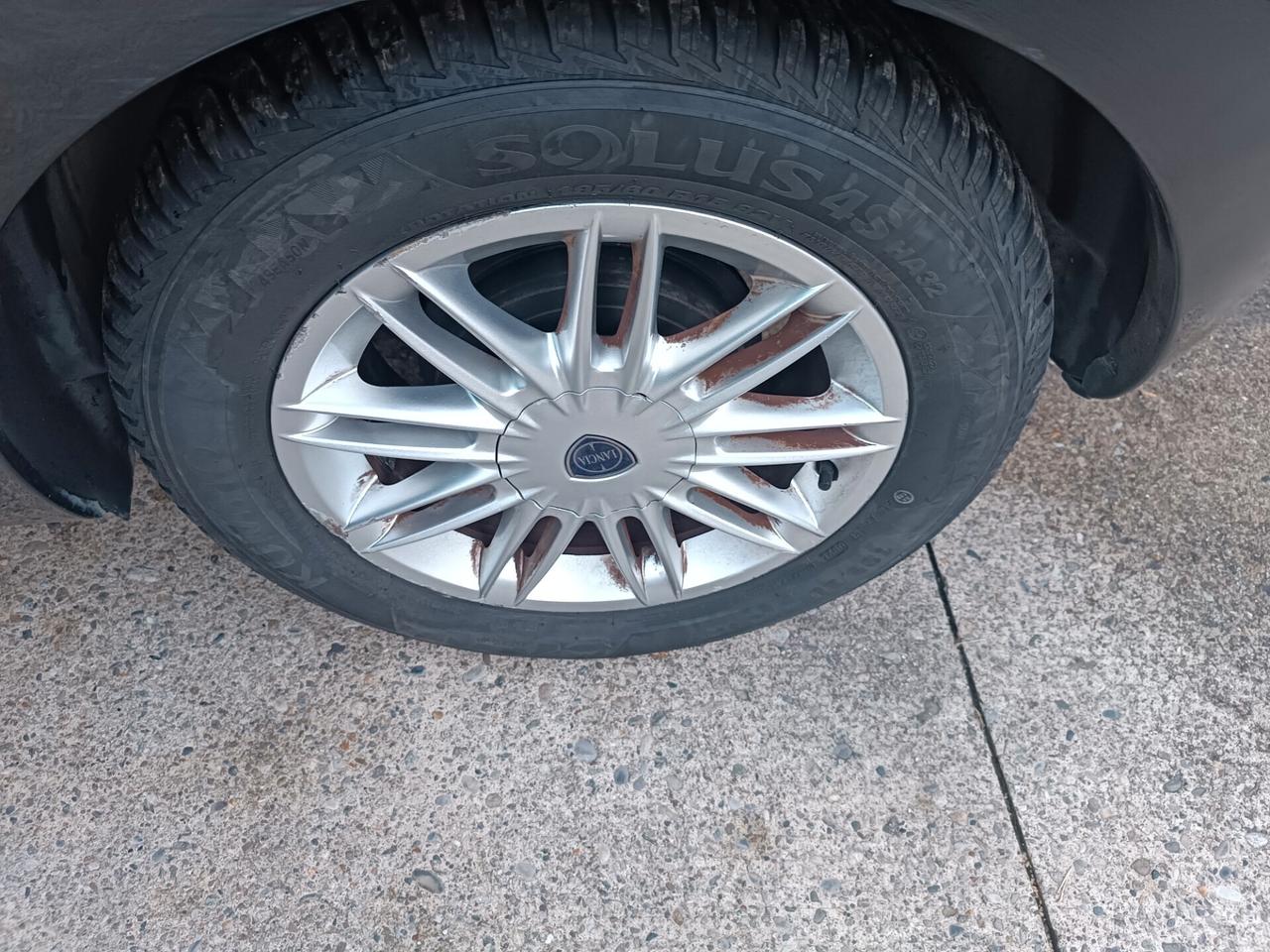 MUSA 1.4 8V Ecochic (GPL) Gold uniprop