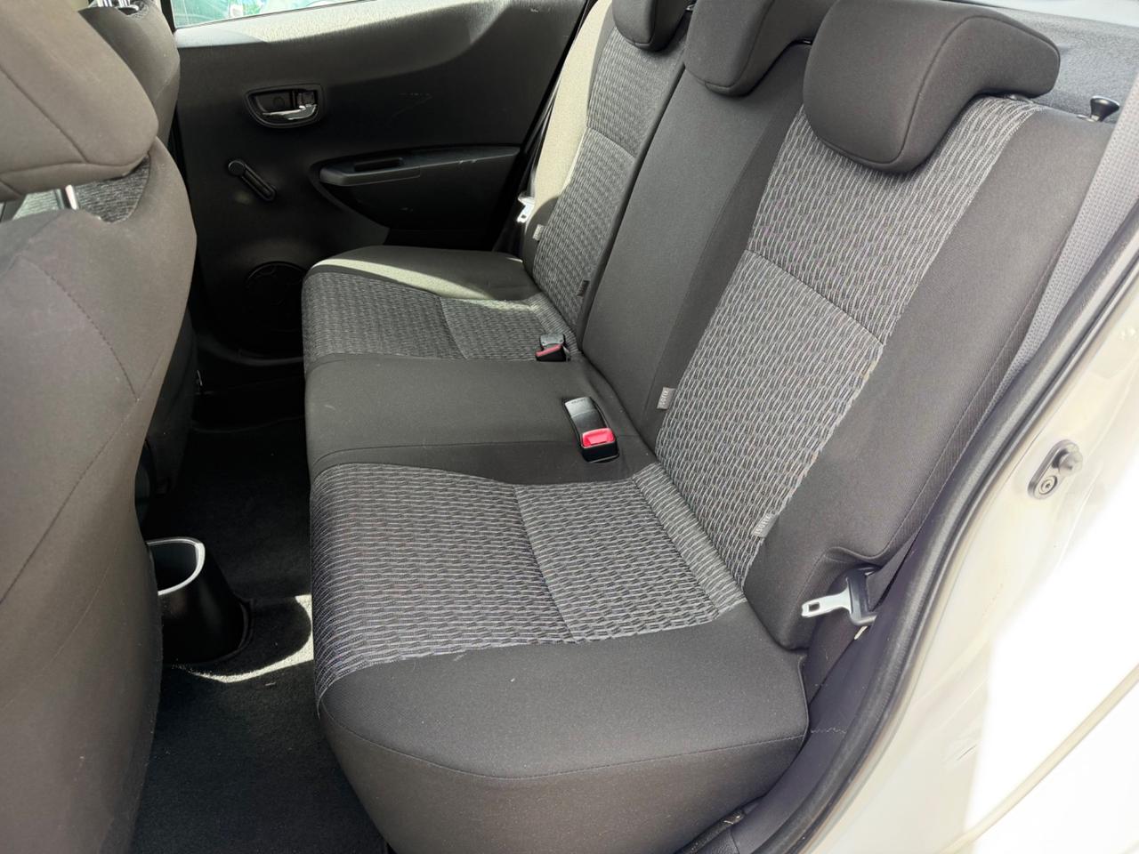 Toyota Yaris 1.4 D-4D 5 porte Km Certificati