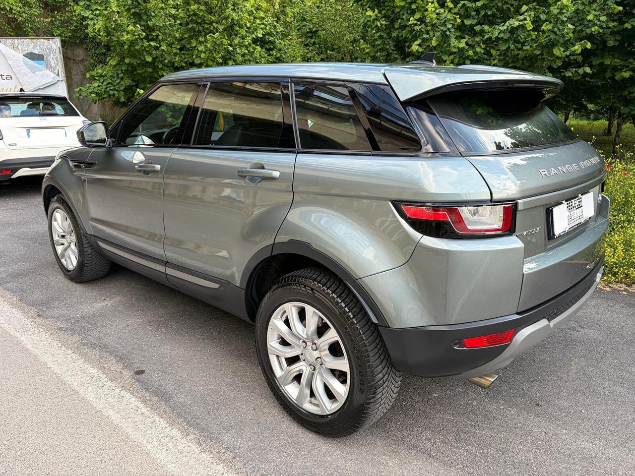 Land Rover Range Evoque RR 2.2 TD4 150cv 5p. Prestige