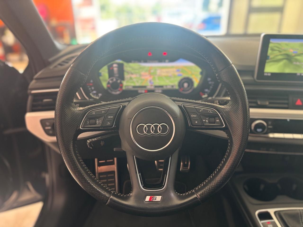 Audi A4 Avant 2.0 TDI 150 CV s-line permute e finanziamenti