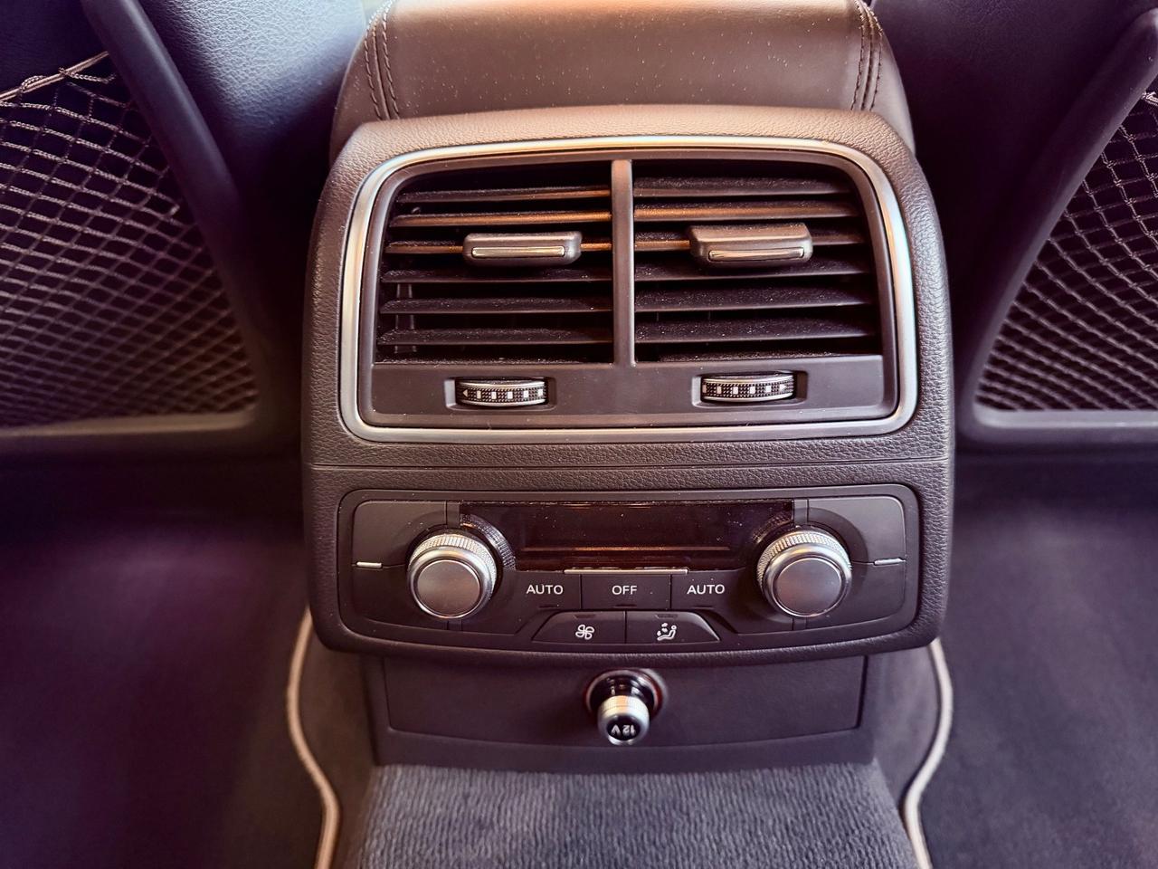 Audi A6 Allroad 3.0 TDI 320cv E6 Gancio Tr