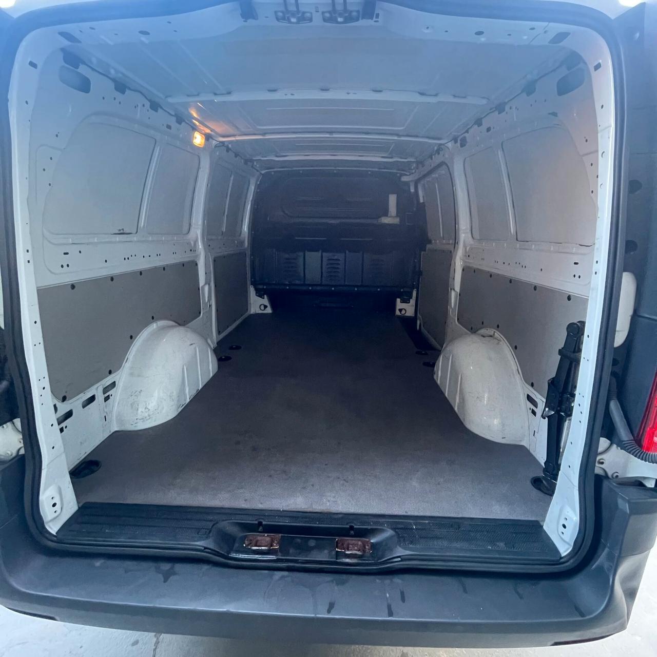Mercedes Benz VITO 2.2 114 cdi P.L.