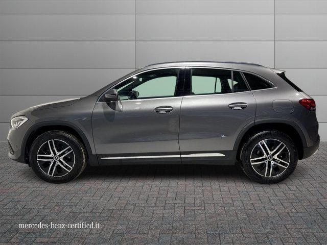 MERCEDES-BENZ GLA 200 d Auto Sport Plus Navi