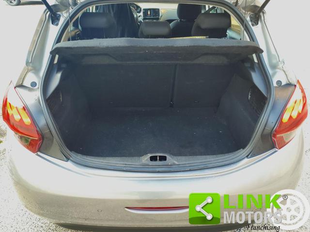 PEUGEOT 208 1° serie PureTech 82 Stop&Start 5 porte Signature