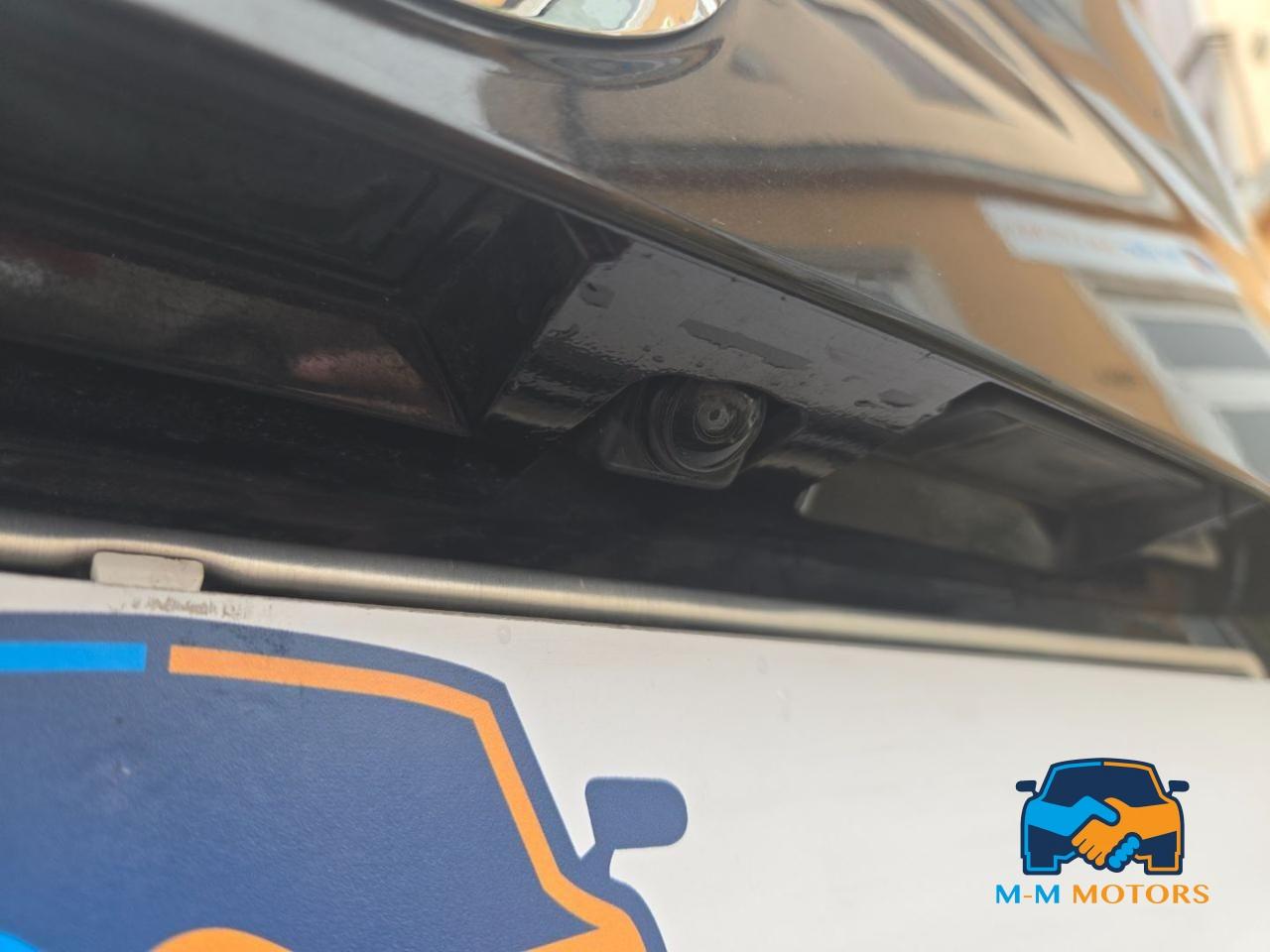 NISSAN Qashqai 1.5 dCi Tekna Plus