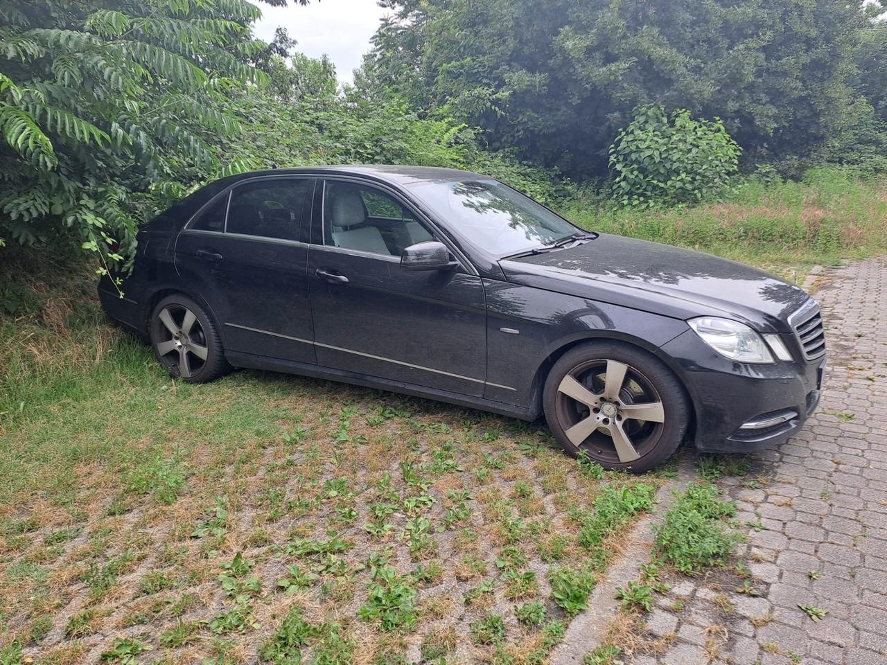 Mercedes-benz E 220 170CV Berlina