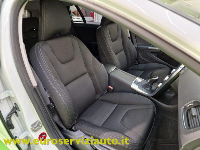 VOLVO V60 D2 1.6 Powershift Kinetic N1