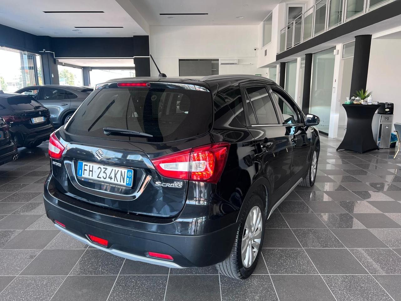 Suzuki S-Cross 1.6 DDiS Start&Stop Top