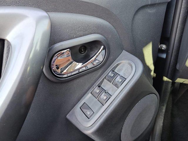 DACIA Duster 1.6 110CV 4x2 GPL Lauréate