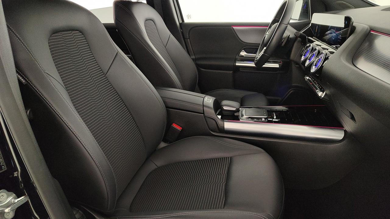 Mercedes-Benz B 180 d Sport auto