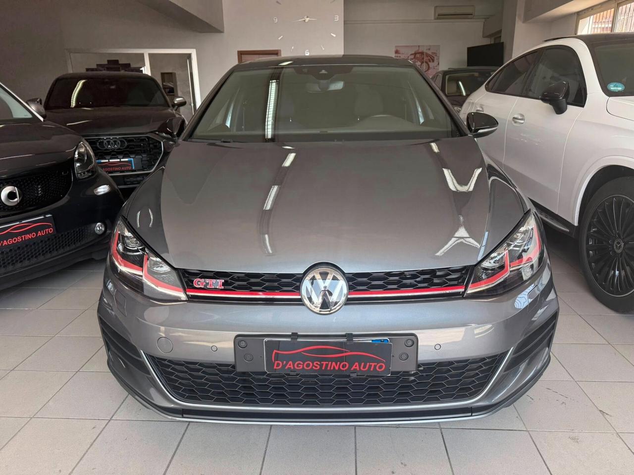 Volkswagen Golf 7.5 GTI Performance 245cv