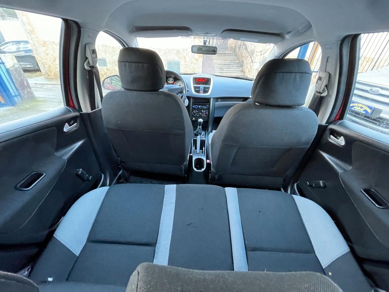 Peugeot 207 1.4 88CV 5p. XT GPL