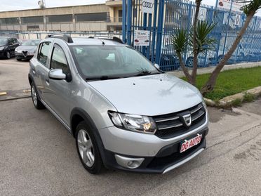 Dacia Sandero Stepway 0.9 benz GPL casa madre 2016