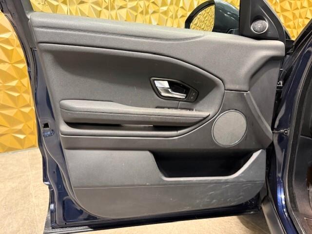 Land Rover Range Evoque 2.0 TD4 150 CV 5p. Pure