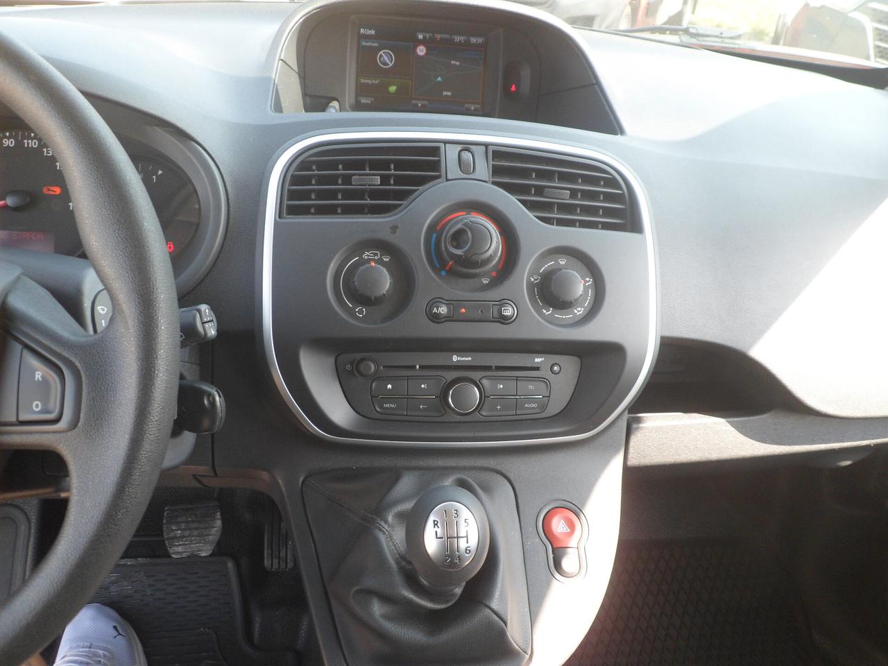Renault Kangoo maxi 5 posti autovettura