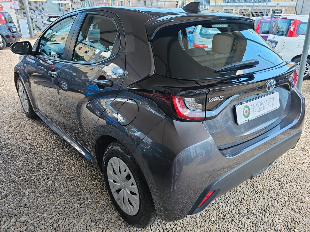 Toyota Yaris 1.5 Hybrid 5 porte Business