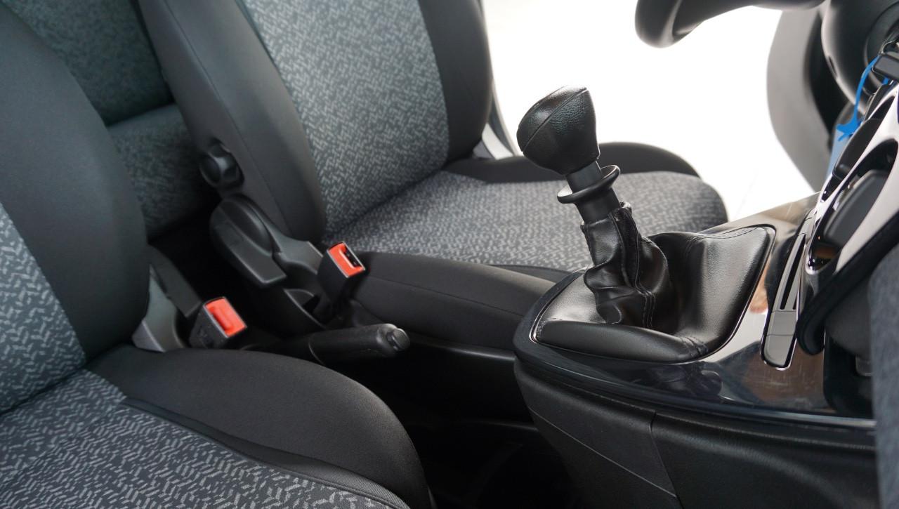 Lancia Ypsilon 1.0 firefly hybrid Silver Plus s&s 70cv