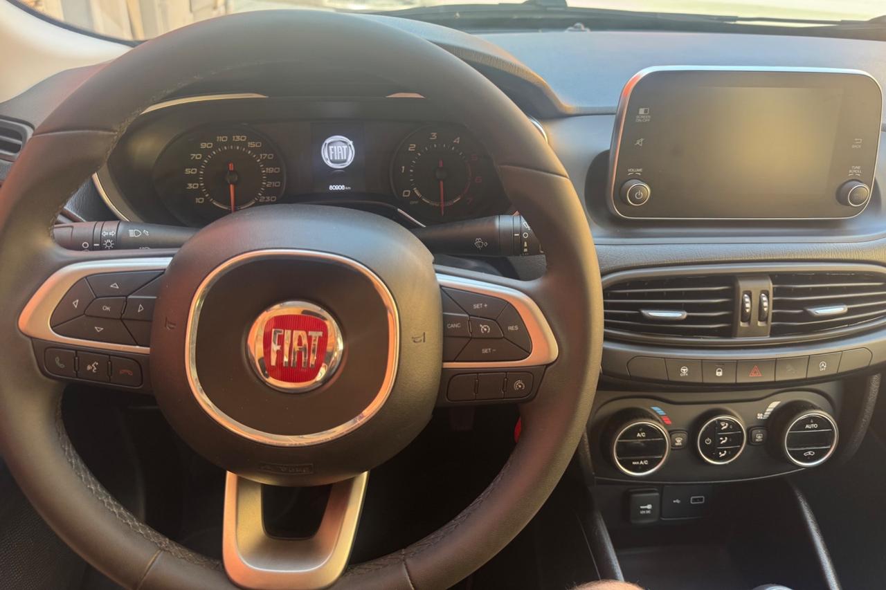 Fiat Tipo 1.6 Mjt S&S SW Lounge
