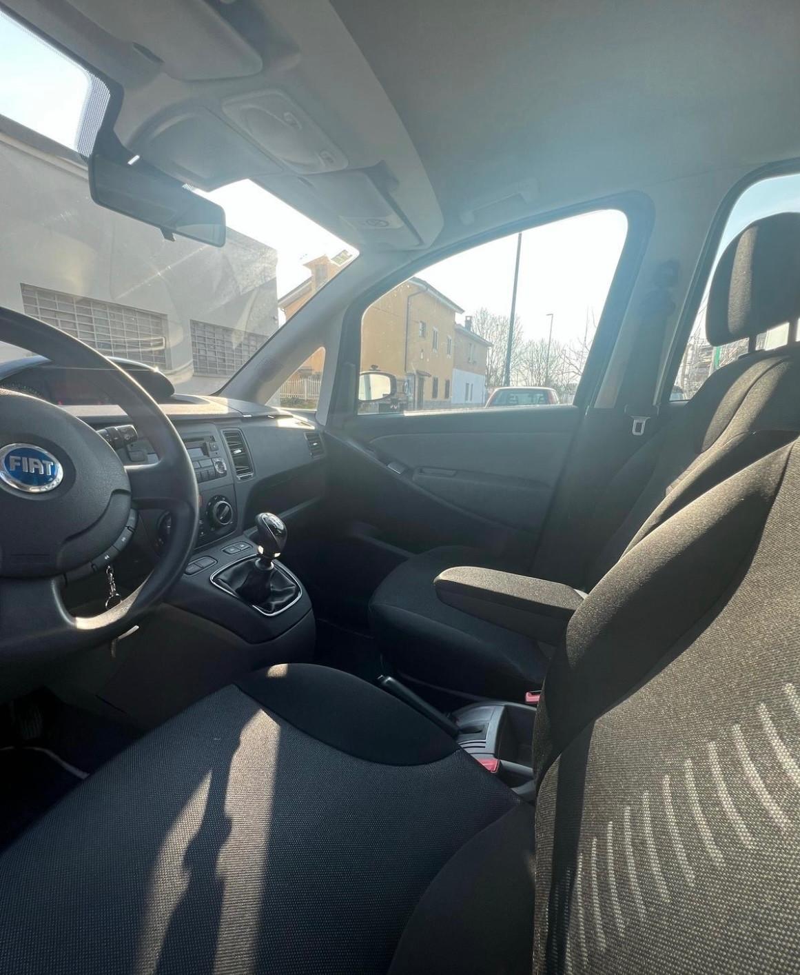 Fiat Idea 1.4 16V BlackMotion
