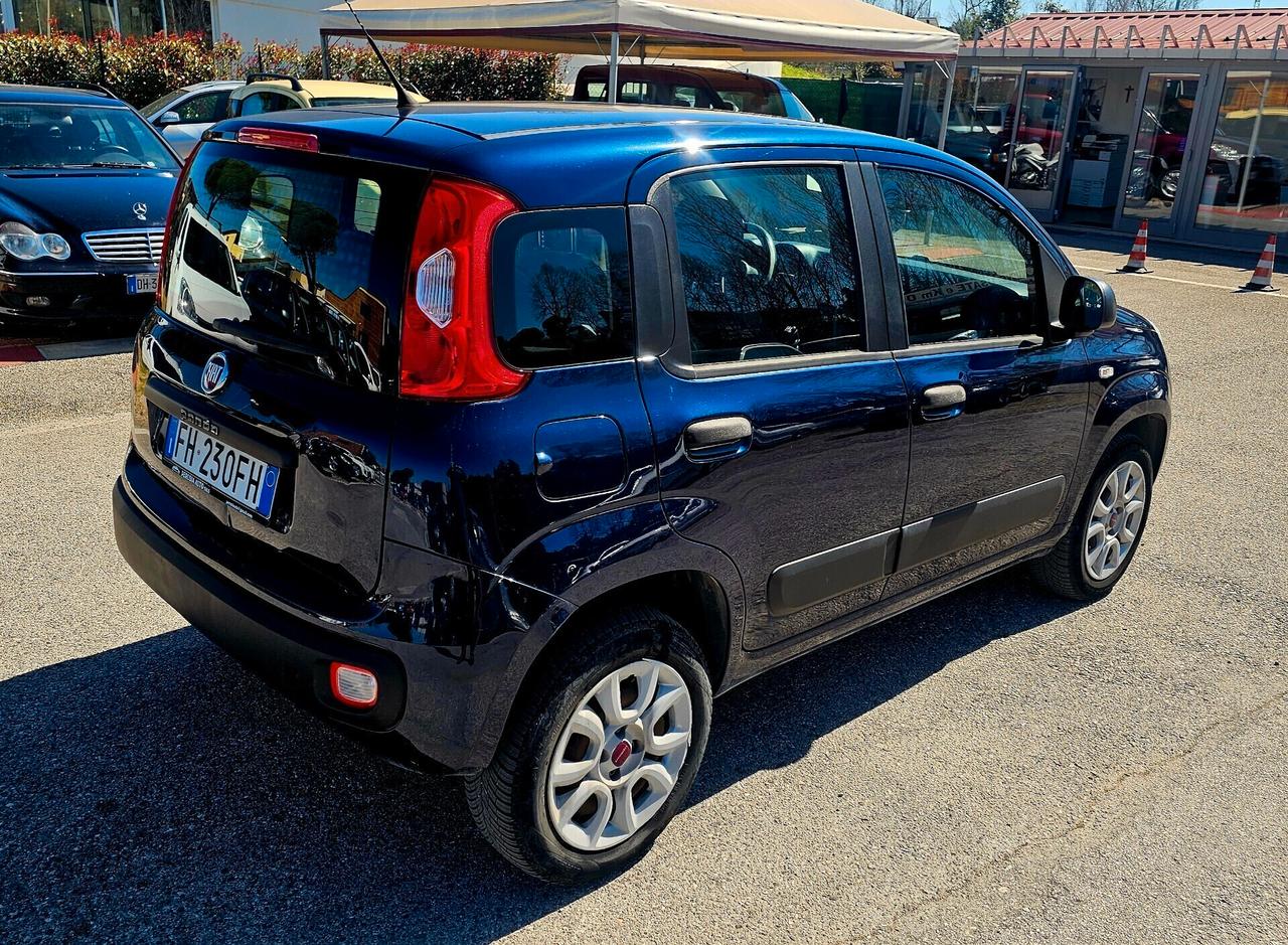 Fiat Panda 0.9 TwinAir Turbo Natural Power Lounge