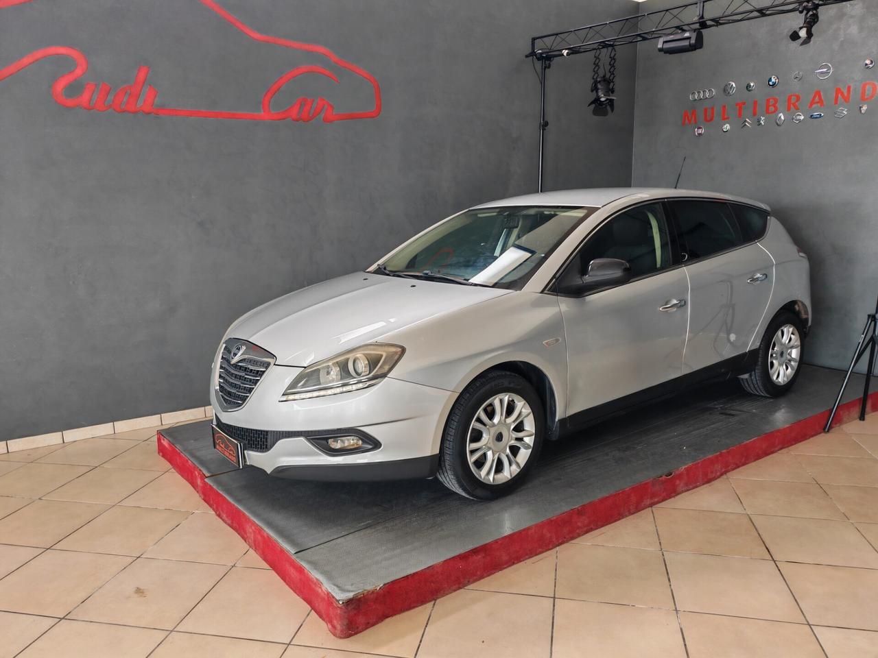 Lancia Delta 1.6 MJT DPF Silver